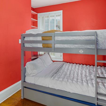 Appartamento Brownstone Townhouse In Fenway Boston Esterno foto